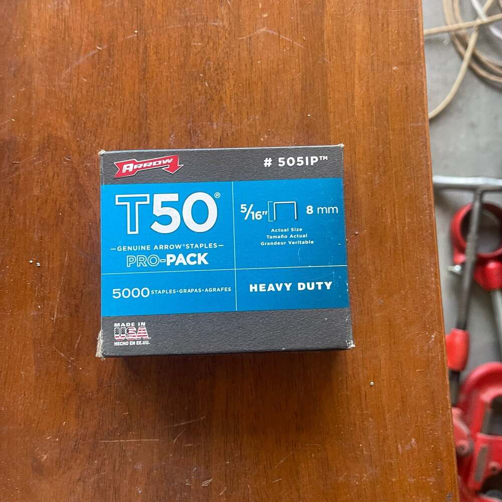 Arrow 5/16-Inch‎ T50 Heavy Duty Staples 5000-Pack Pro-Pack #505IP